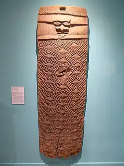 Türverkleidung der Kanak.