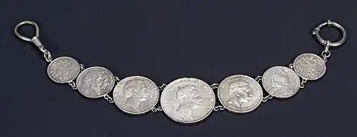 Charivari mit Silbermünzen aus Bayern, 19./20. Jahrhundert