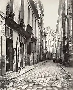 Die Rue du Jardinet auf der linken Seine-Seite. Die Häuser ließ Haussmann für den Boulevard Saint-Germain abreißen.