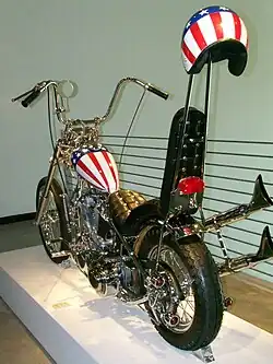 Die beiden markanten Fishtail-Endtöpfe