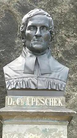 Peschek-Denkmal auf dem Berg Oybin