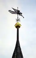 Wetterfahne von Christoph Weihe auf der Kirche in Nietleben 1999