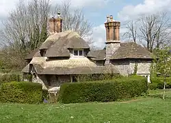 Blaize Hamlet: Circular Cottage (links) und Sweetbriar Cottage (um 1811)