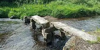 Steinplattenbrücke über den River Barrow