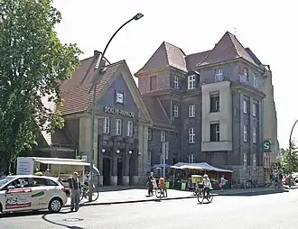 Empfangsgebäude, 2015