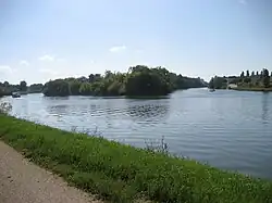 Zusammenfluss von Doubs und Saône