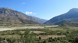 Zusammenfluss von Vjosa und Drino bei Tepelena