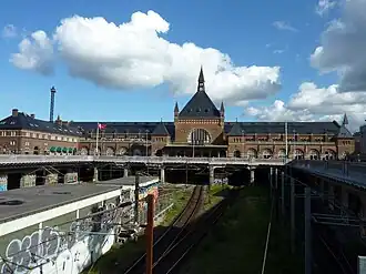Das Hauptgebäude des Kopenhagener Hauptbahnhofs, Ansicht von Norden