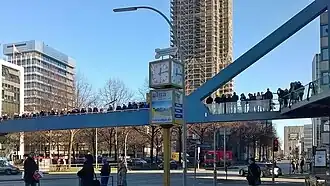 Besucherandrang beim Staatsakt für Helmut Schmidt 2015