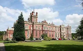 Crewe Hall (Südfassade)