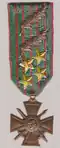 Croix de guerre 1914–1918 mit zwei Palmenzweigen und vier vergoldeten Sternen