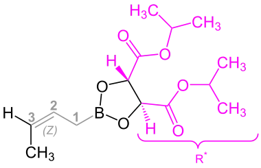 Strukturformel eines Crotylboronates im violett markiertem chiralen Rest und grau markierter Allyl-Gruppe