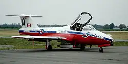 Eine Canadair CL-41 der Snowbirds