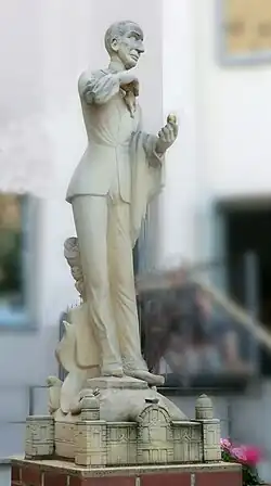 Curt-Goetz-Denkmal in Halle