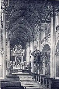 Andreaskirche, Blick auf den Hochaltar.