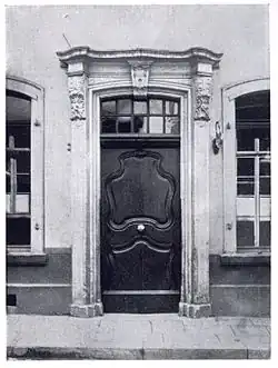 Hafenstraße 7, Portal