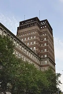 Wilhelm-Marx-Haus, Sitz der Bezirksverwaltung