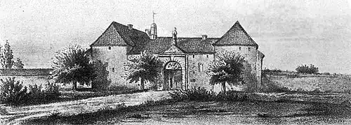 Kloster Düsselthal mit dem im Jahre 1716 erbauten Tor und den seitlichen Befestigungsbauten