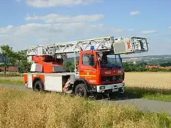 DLK 18-12 auf Mercedes-Benz LN