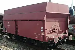 Sattelwagen mit Zweipunktverschluss