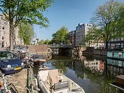 Blick Richtung Norden auf die Da Costagracht mit Brücke 183 (Kinkerstraat)