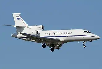 Falcon 900EX beim Anflug auf Ciampino