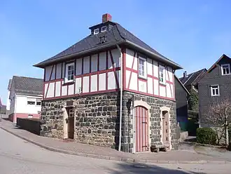 Rathaus und Backhaus Dernbach, heute Ferienwohnung
