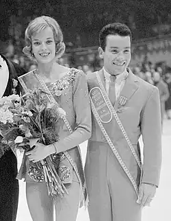 Silbermedaille 1964 im Paarlauf für Debbi Wilkes und Guy Revell