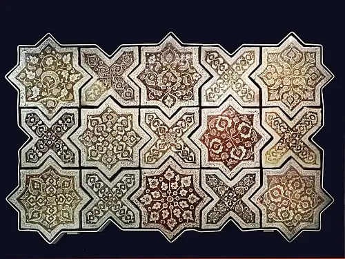 Fliesen auf der Emamzade Yahya