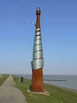 Stele zu Ehren von Ede Staal