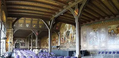 Der Saal in der Kaiserpfalz Goslar besaß eine Warmluftheizung.