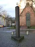 Karl Marx Denkmal Der Stuhl von Hildegard Jaeckel