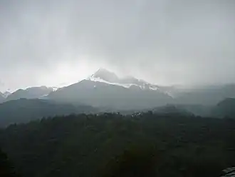 Der Dešat vom Kloster Sveti Jovan Bigorski aus gesehen