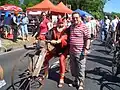 Didi Senft bei der Internationalen Niedersachsen-Radrundfahrt 29. April 2007 mit Zuschauer
