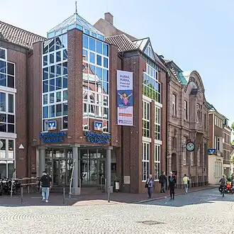 Die "Ostfriesische Volksbank eG" in Leer (2023)