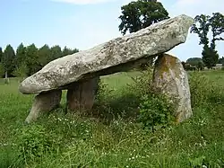 Dolmen de la Roche-aux-Loups