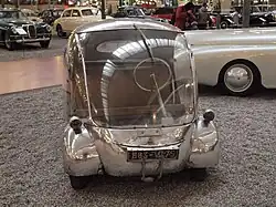 L’Œuf électrique von vorne