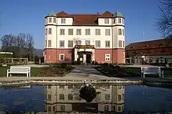 Schloss Donzdorf, 1568 bis 1991 im Besitz der Familie
