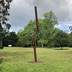 Peter Schwickerath: „Dreiteilige Vertikale“, 2014 (Stahl)