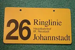Schild der ehemaligen Linie&nbsp;26 in Dresden