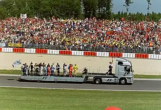 2001: Fahrerparade beim „Großen Preis von Europa“ auf dem Nürburgring