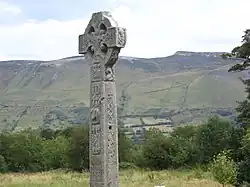 Hochkreuz und National Monument