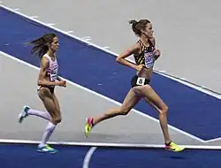 Louise Carton (rechts), Platz&nbsp;dreizehn / NadaIna Pauer. disqualifiziert