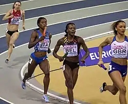 Cornelia Halbheer (ganz links) Rang vier in 23,51&nbsp;s