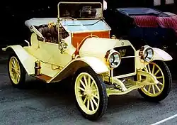 E.M.F. Model 30 Fore-door Roadster (1912)