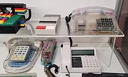 Telefonapparate, inkl. zwei TRITEL-Apparate