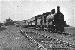 East Indian Railway Mail bei der Ausfahrt aus dem Bahnhof Kalka, ca. 1906