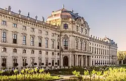 Östliche Gartenfassade der Würzburger Residenz (1719–1744)