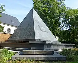 Eberstein-Grabpyramide
