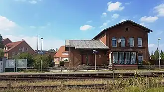 Empfangsgebäude des Haltepunkts